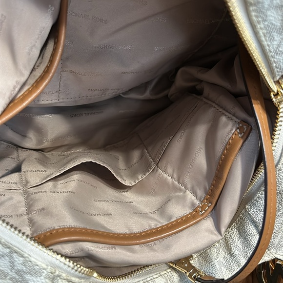 Michael Kors handbag. Vanilla color with tan straps and gold hardware. - Picture 14 of 16